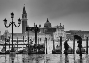 Venedig im Regen | Schwarzweiß-Fotografie
