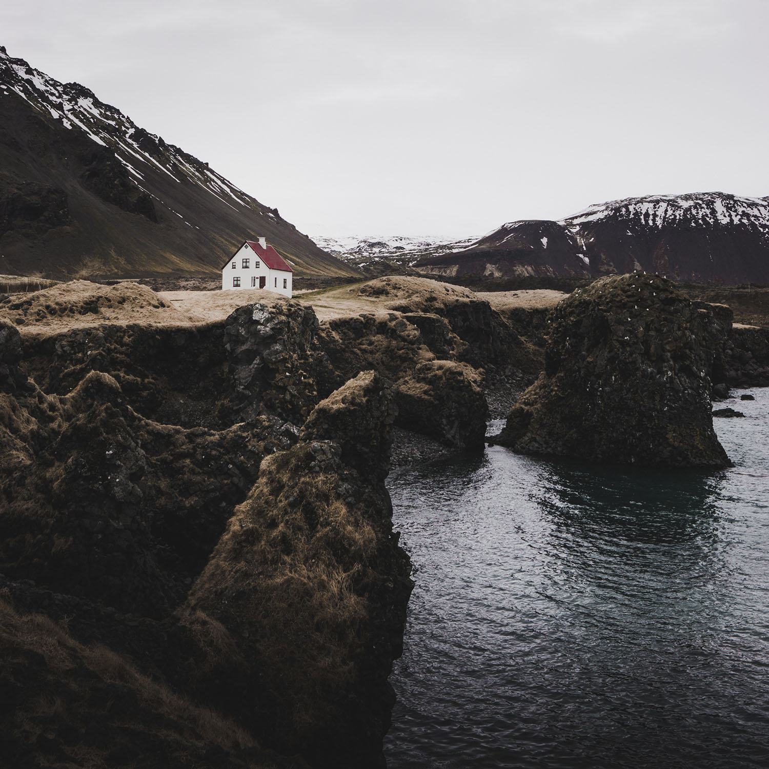 Island - Arnarstapi © Maik Lipp