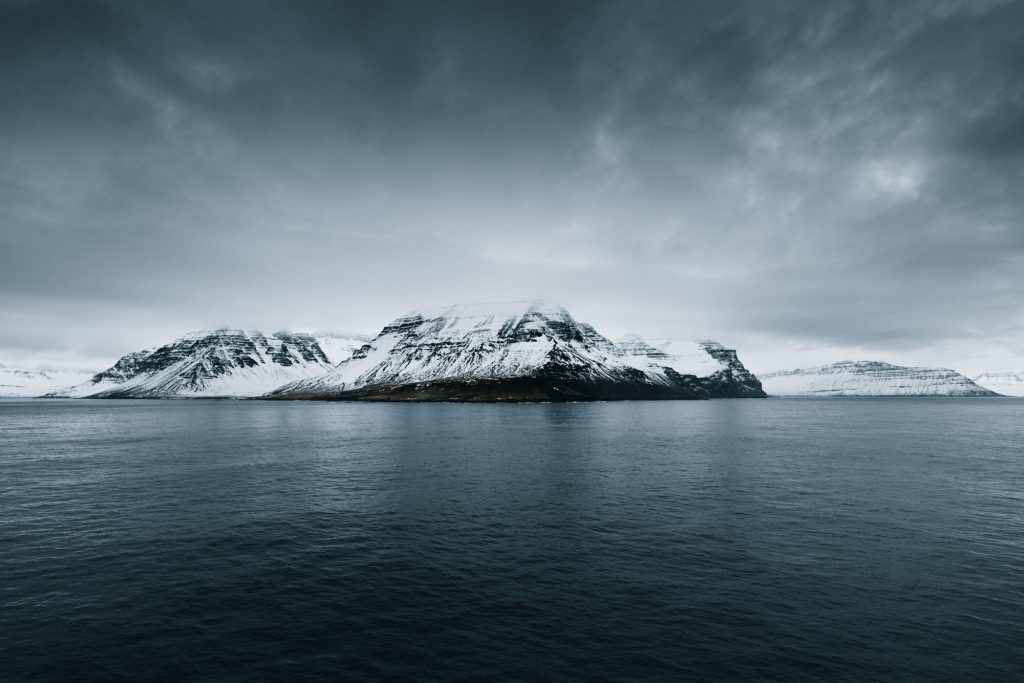 Island © Ben Simon Rehn