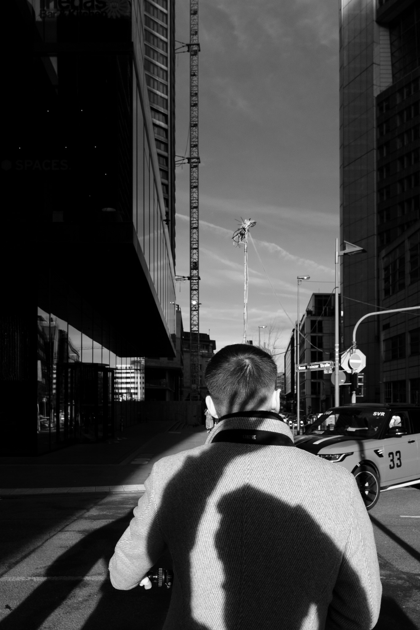 Street Photography im Ultraweitwinkelbereich © Stefan Lauterbach. 10-18mm F2.8 DC DN | Contemporary