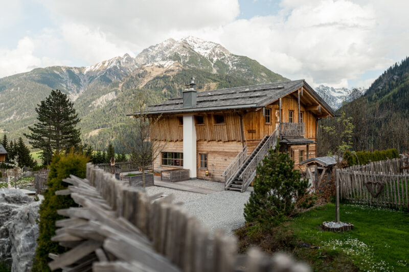 Lichtstark auf Gipfeltour © Johannes Hulsch