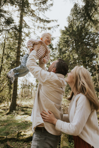 Dinostein: Familienshooting mit 18-50mm © Désirée Gehringer